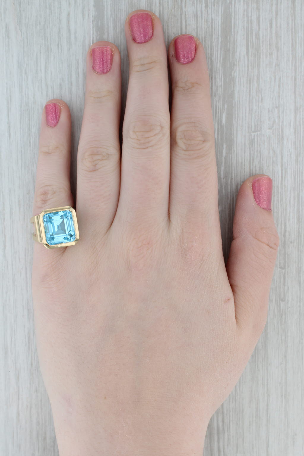 Gray 16.70ct Blue Topaz Solitaire Ring 14k Yellow Gold Size 5.5 Cocktail