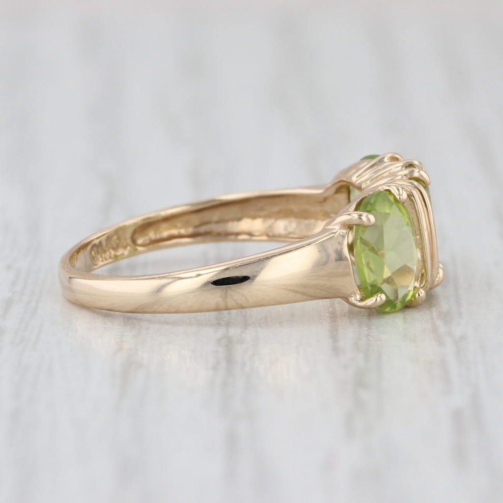 2.30ctw Peridot 3 Stone Ring 14k Yellow Gold Size 7