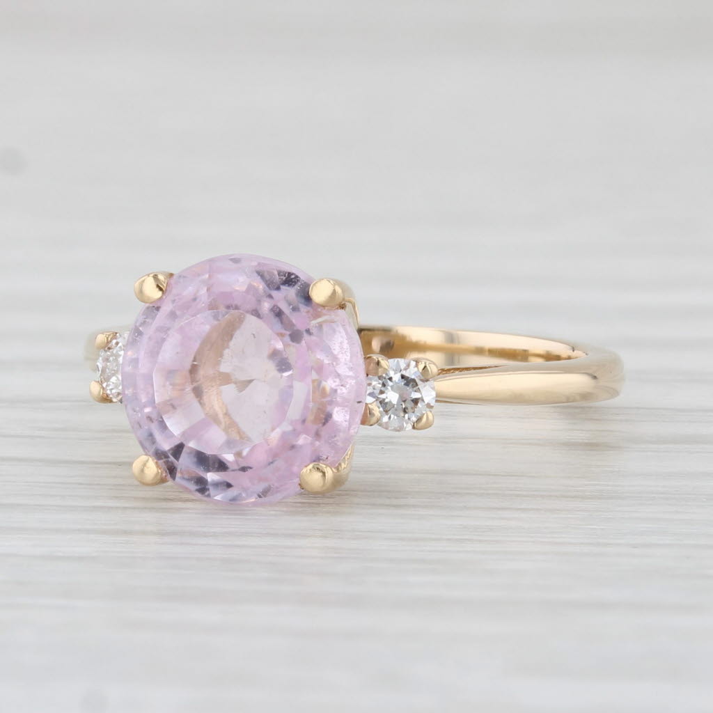 Light Gray 3.20ctw Round Pink Kunzite Diamond Ring 14k Yellow Gold Size 6.25