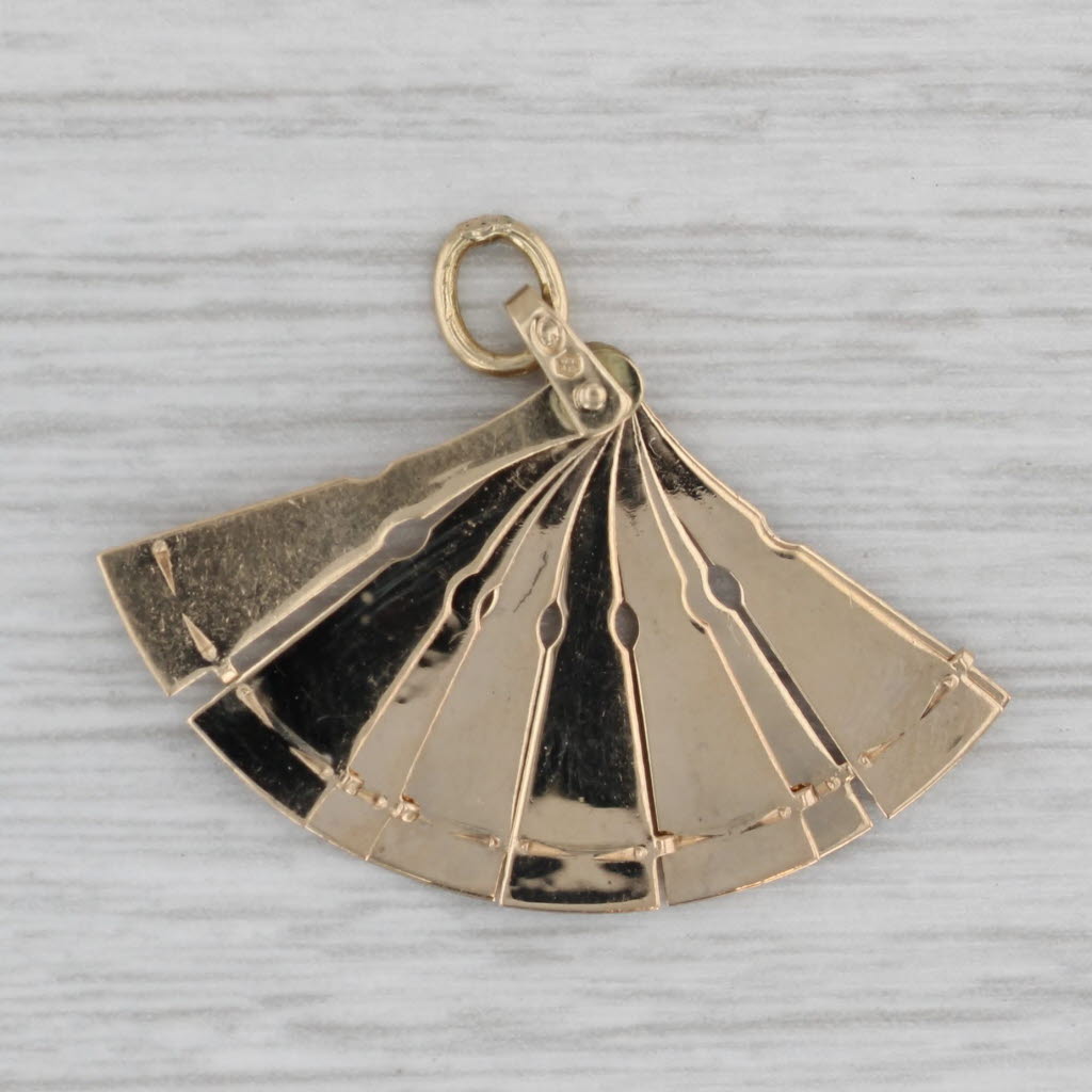 Gray Vintage Fan Charm 18k Yellow Gold Folds Unfolds Pendant