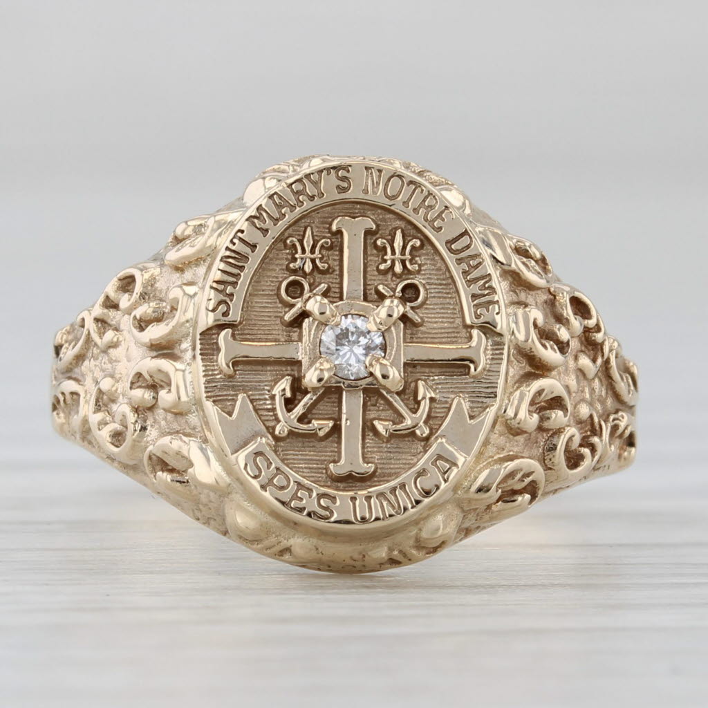 Light Gray Saint Mary's Notre Dame Cross Signet Ring Ornate Diamond 10k Yellow Gold Sz 5.25