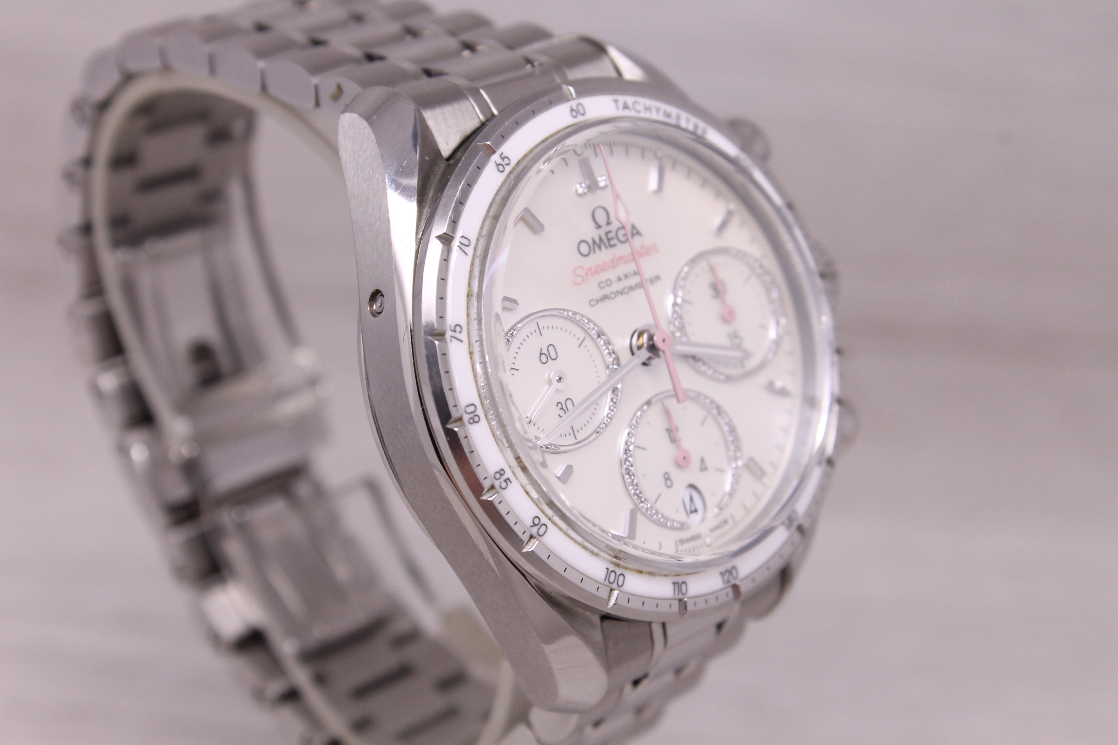 Omega Speedmaster 38mm Automatic Chronograph Watch Pink MOP Diamond Box Cards