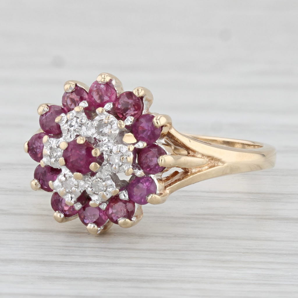 Light Gray 1.05ctw Ruby Diamond Flower Cluster Ring 10k Yellow Gold Size 7.5