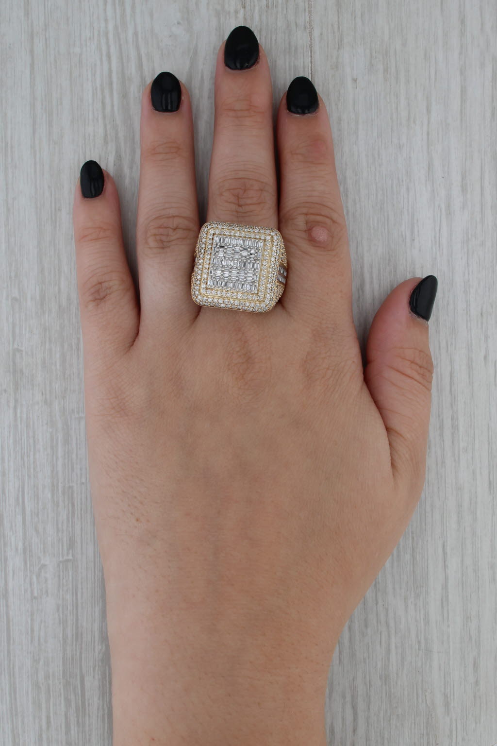 3.97ctw Diamond Cluster Halo Ring 10k Yellow Gold Size 9.75