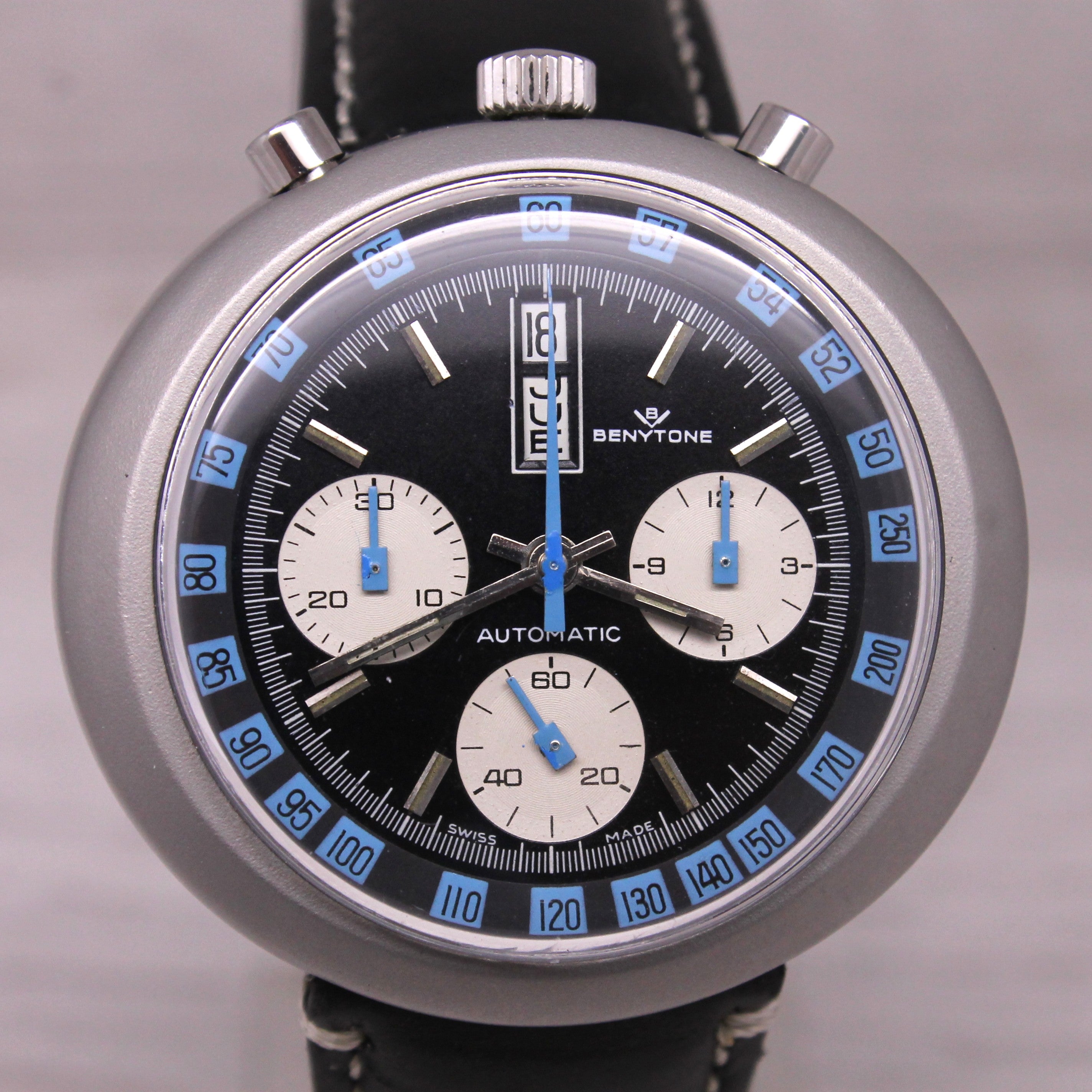 Vintage Benytone Bullhead 46mm Automatic Chronograph Watch Blue Black Funky