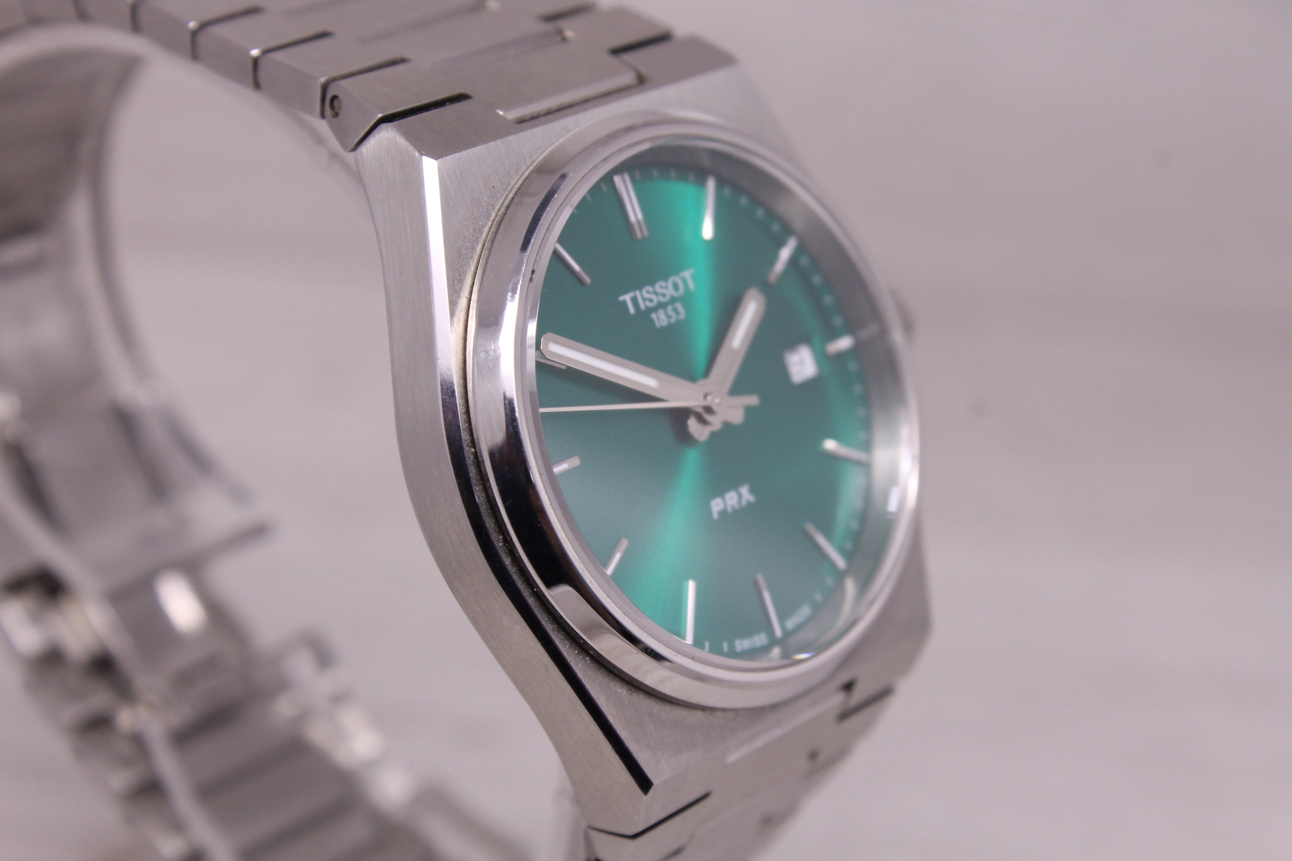 Tissot PRX Quartz Watch 35mm Steel Swiss Date T137.210.11.081.00