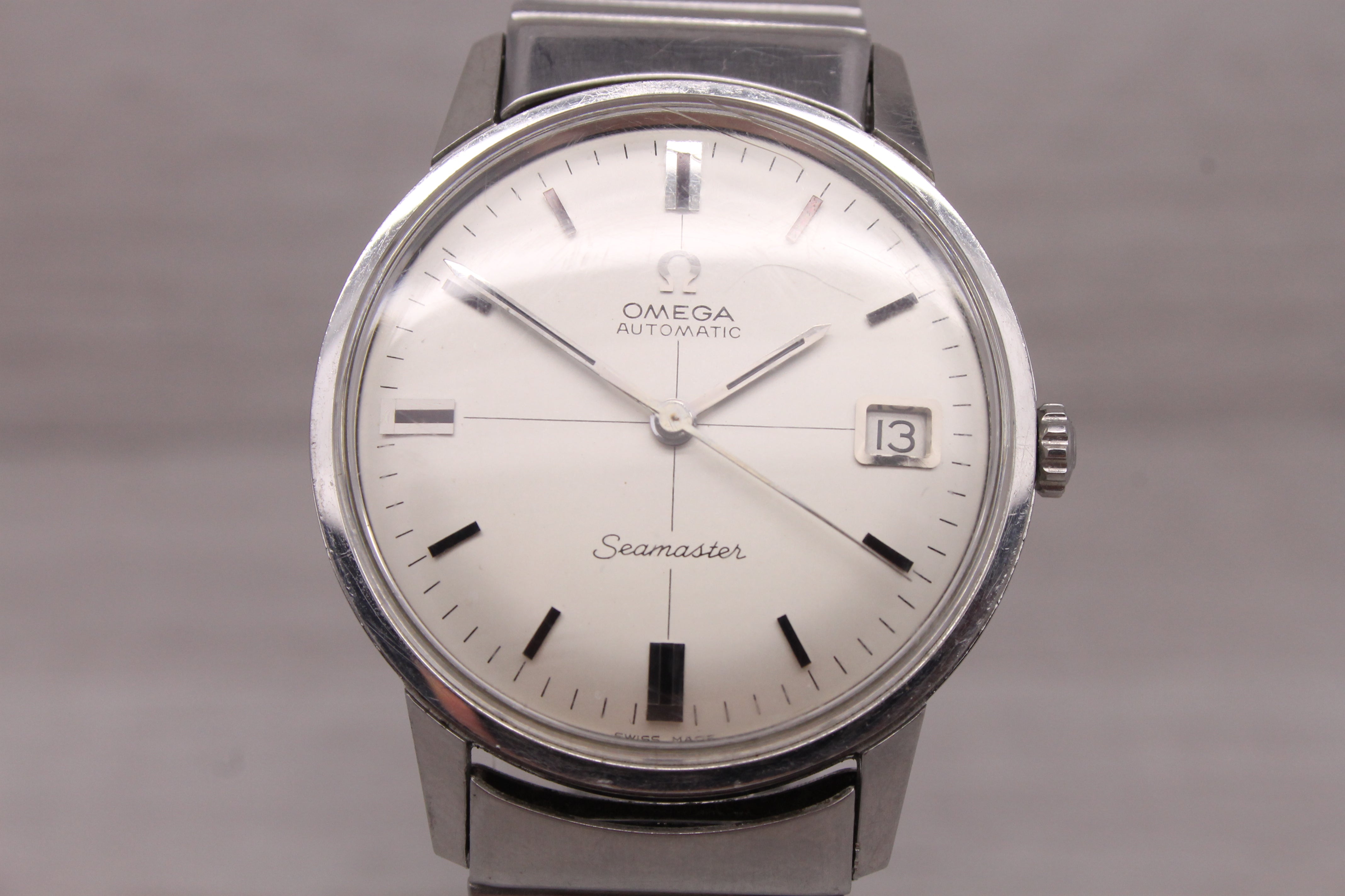 Light Slate Gray Vintage 1966 Omega Seamaster 34mm Men Automatic Watch 166.002 560 Crosshair Dial