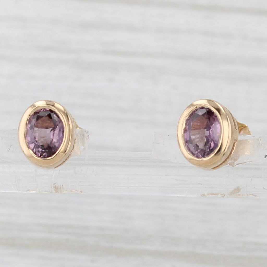 Light Gray 0.42ctw Purple Spinel Solitaire Stud Earrings 14k Yellow Gold