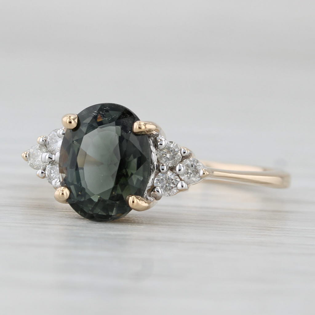 Light Gray 1.81ctw Oval Green Apatite Diamond Ring 14k Yellow Gold Size 7
