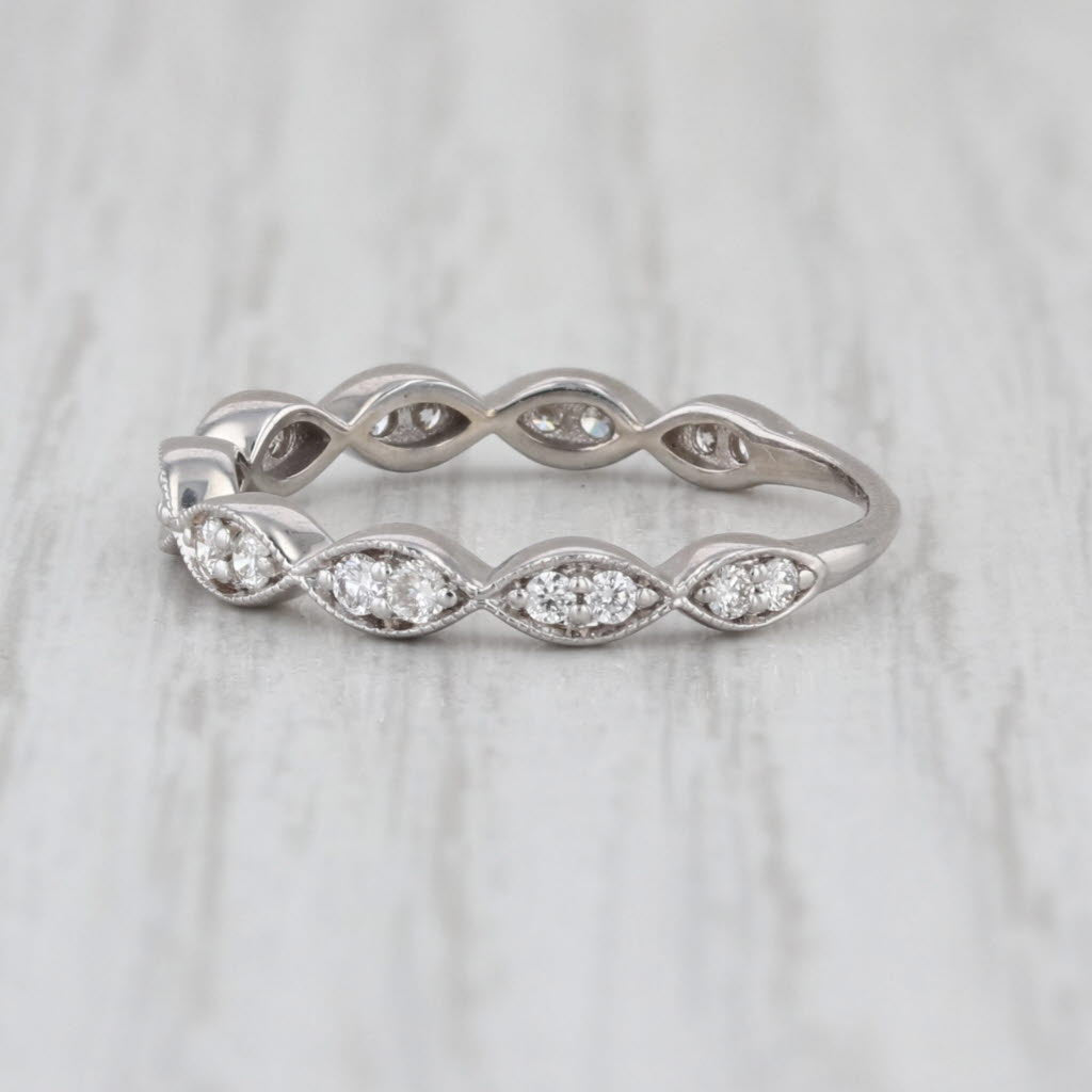 0.26ctw Diamond Stackable Wedding Band 10k White Gold Ring Size 6.75 Anniversary