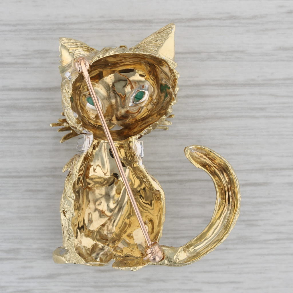 Gray 0.70ctw Emerald Diamond Cat Brooch 18k Yellow Gold Kitten Pin