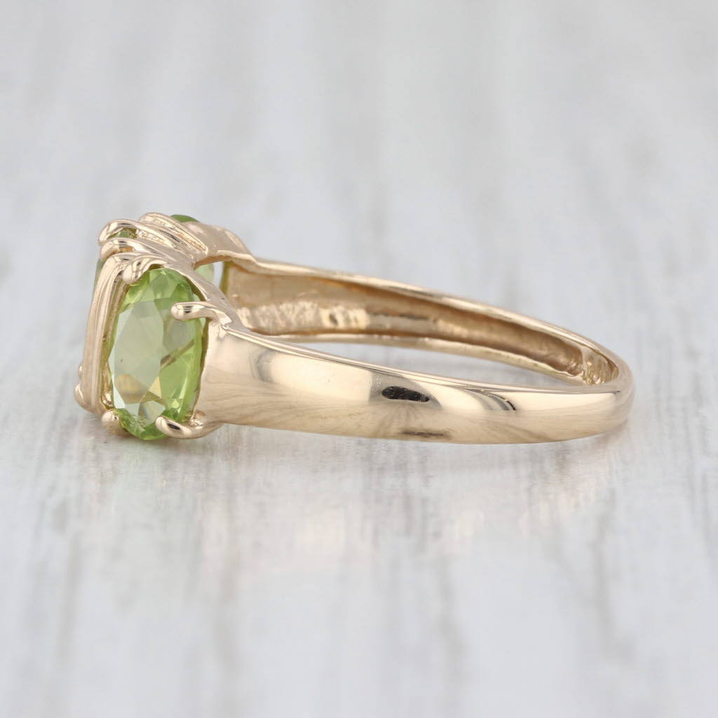 2.30ctw Peridot 3 Stone Ring 14k Yellow Gold Size 7