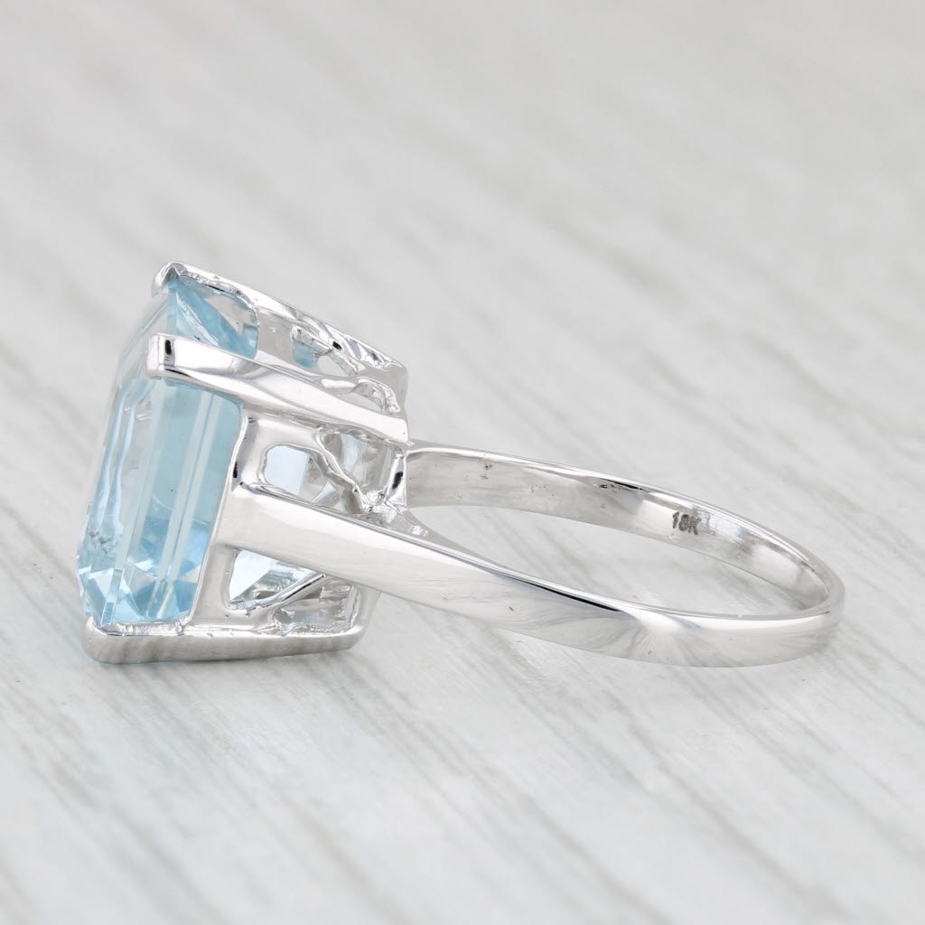 Light Gray 6.26ct Emerald Cut Aquamarine Solitaire Ring 18k White Gold Size 6.25