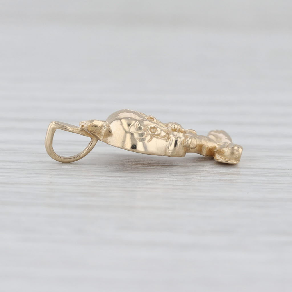 Small Tweety Bird Pendant 14k Yellow Gold Warner Brothers Cartoon Charm