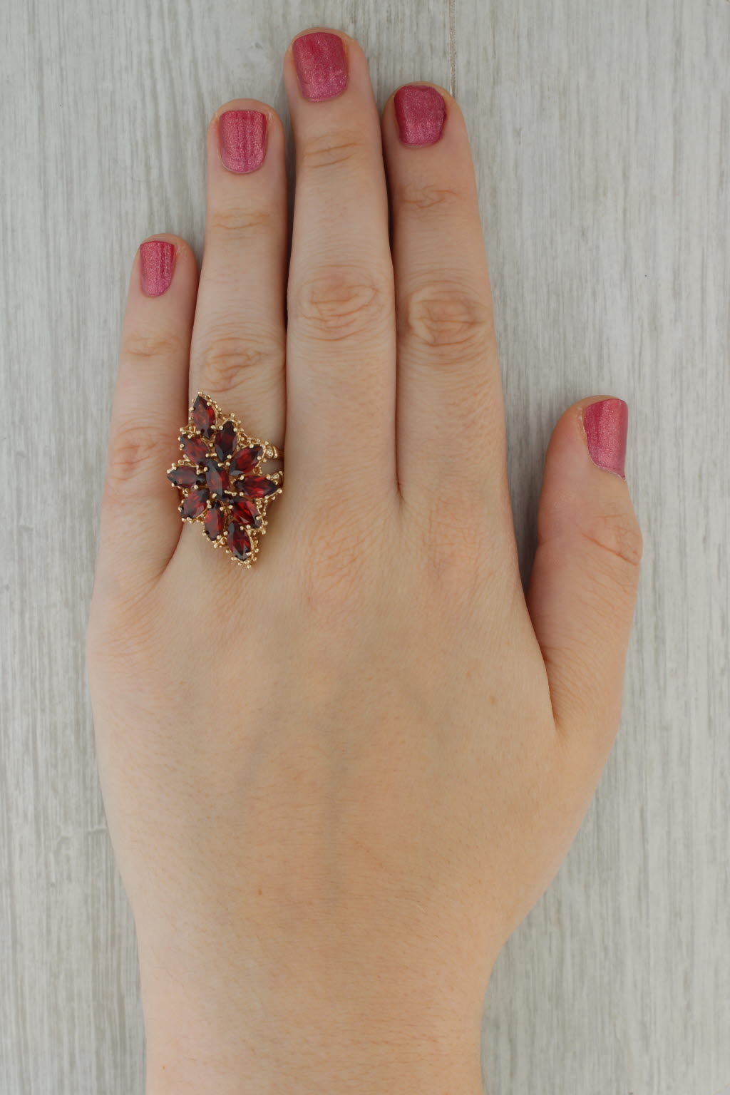 Rosy Brown 7ctw Garnet Flower Cocktail Ring 10k Yellow Gold Size 10.5 Cluster