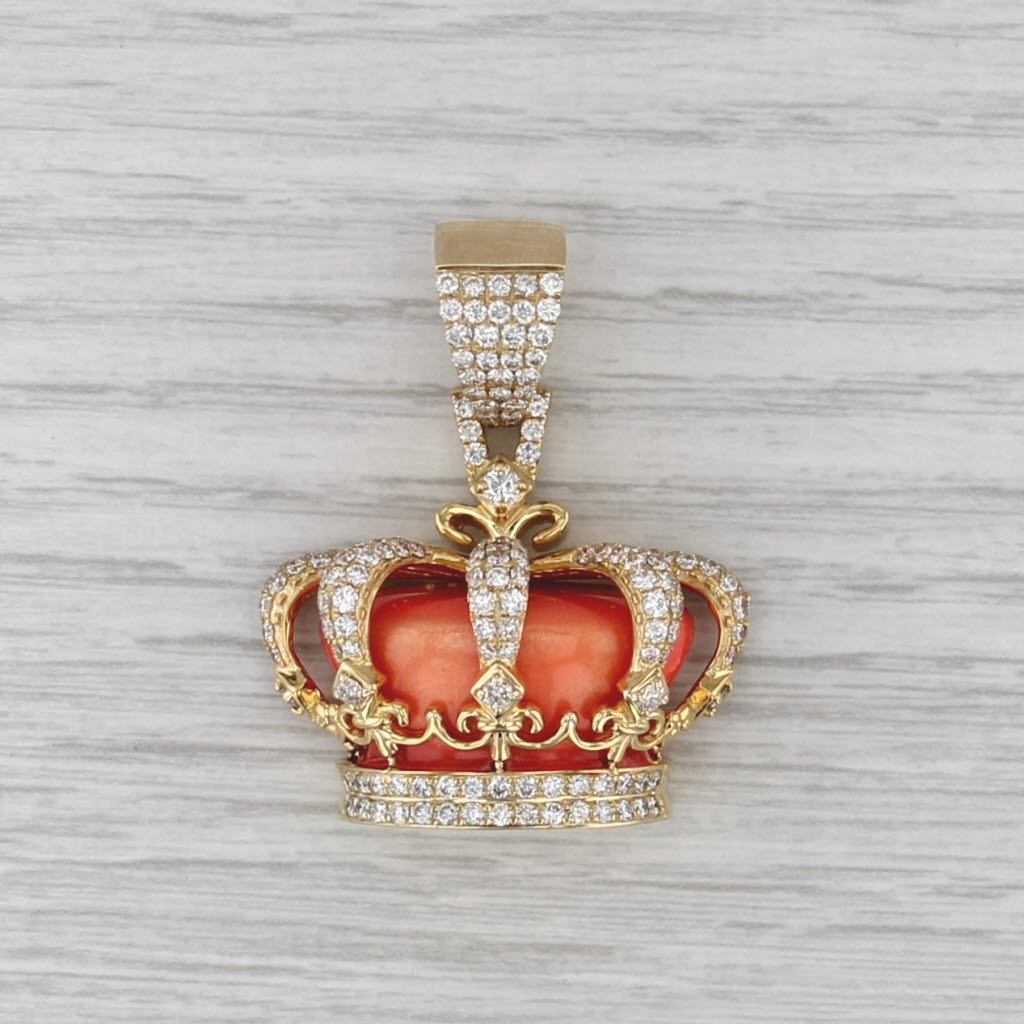 New 3.25ctw Diamond Crown Pendant 10k Yellow Gold Resin Statement