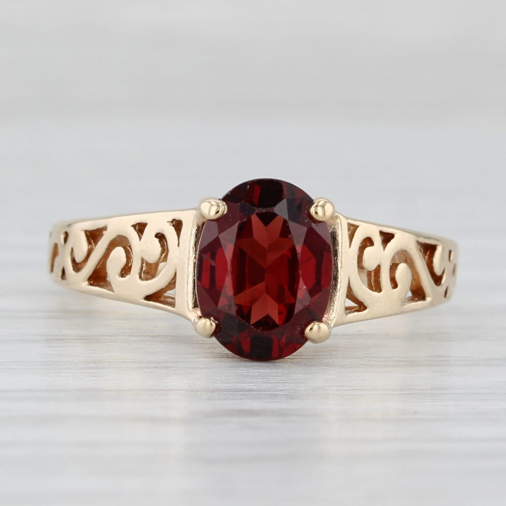 Light Gray 1.38ct Oval Garnet Solitaire Ring 10k Yellow Gold Size 6.5