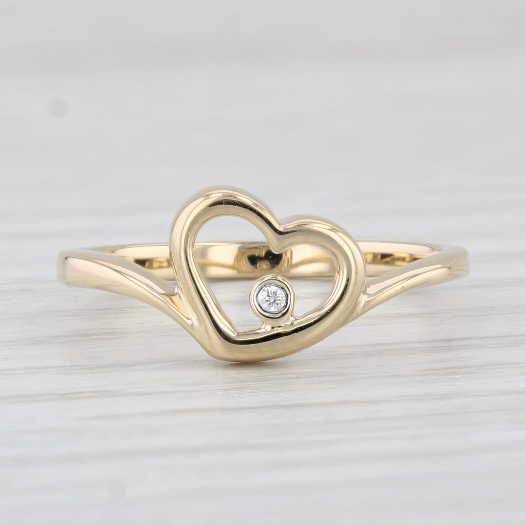 Light Gray Diamond Accented Heart Ring 14k Yellow Gold Size 7.5