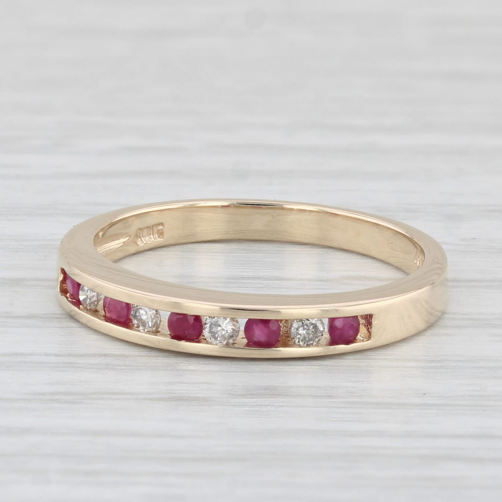 Light Gray 0.25ctw Ruby Diamond Ring 10k Yellow Gold Size 6.75 Stackable Wedding Band