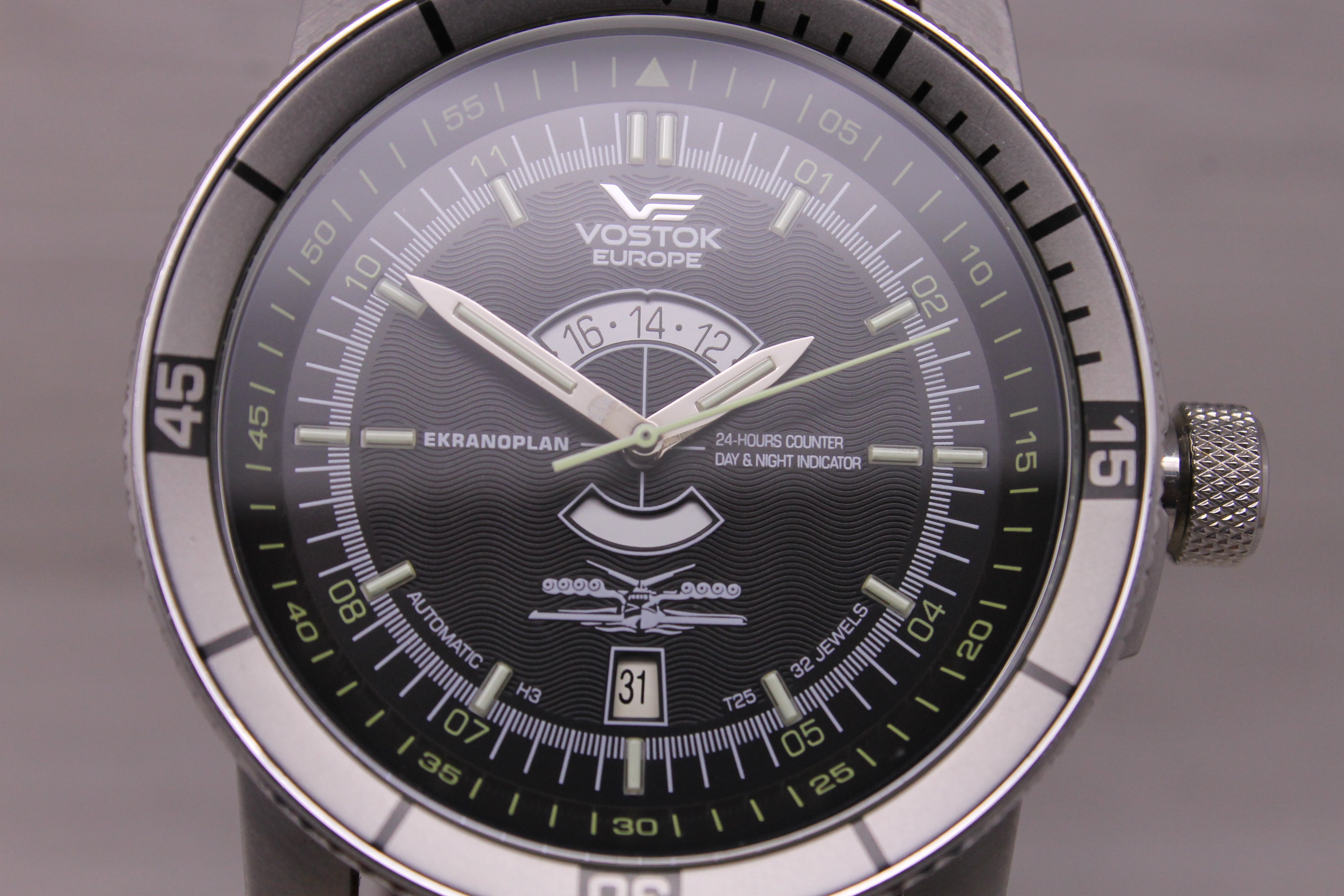 Vostok Europe Ekranoplan Mens 47mm Automatic Watch Steel Date Limited 25/3000