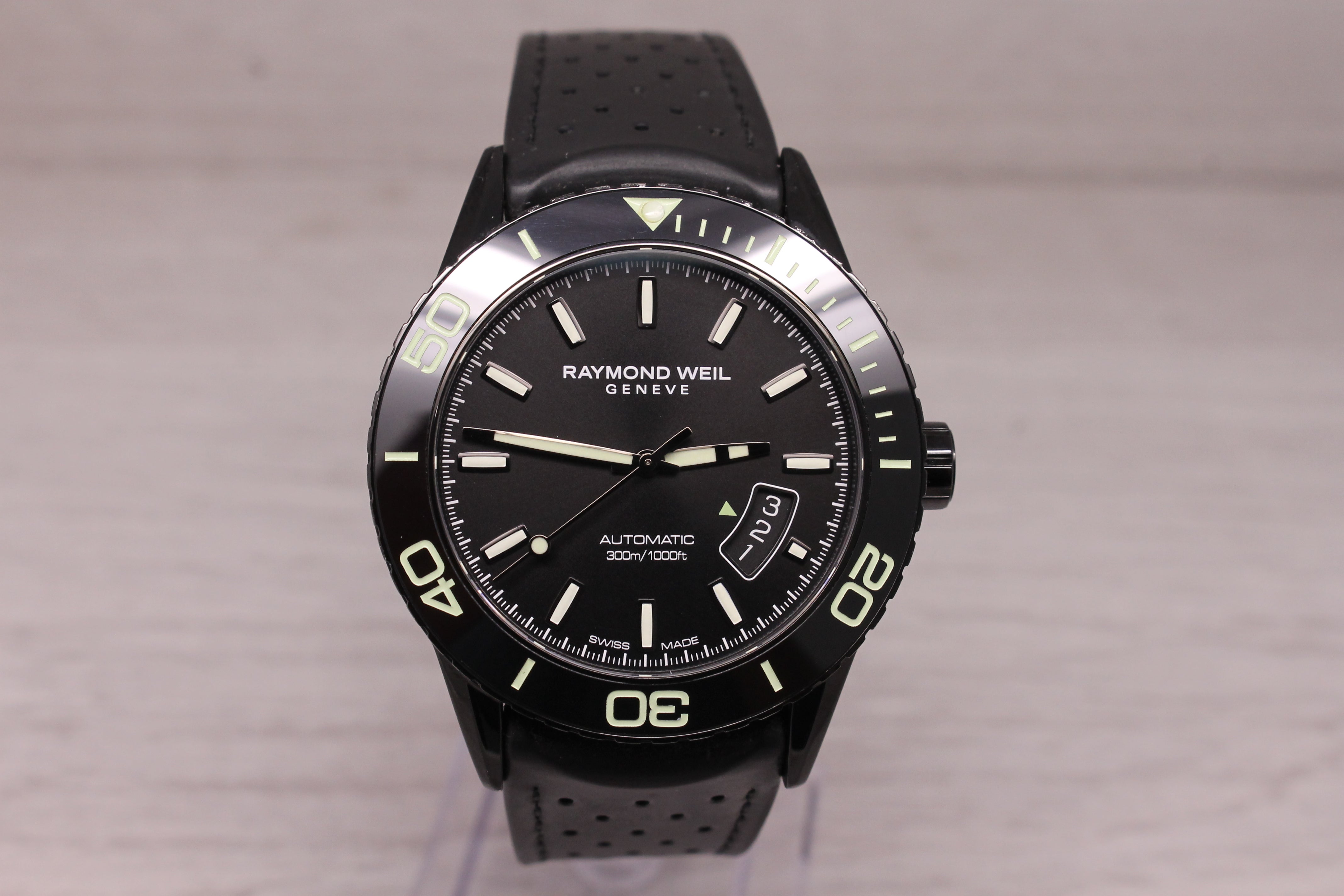 Raymond Weil 2760 Mens 42mm Black Ceramic Steel Automatic Divers Watch w Box