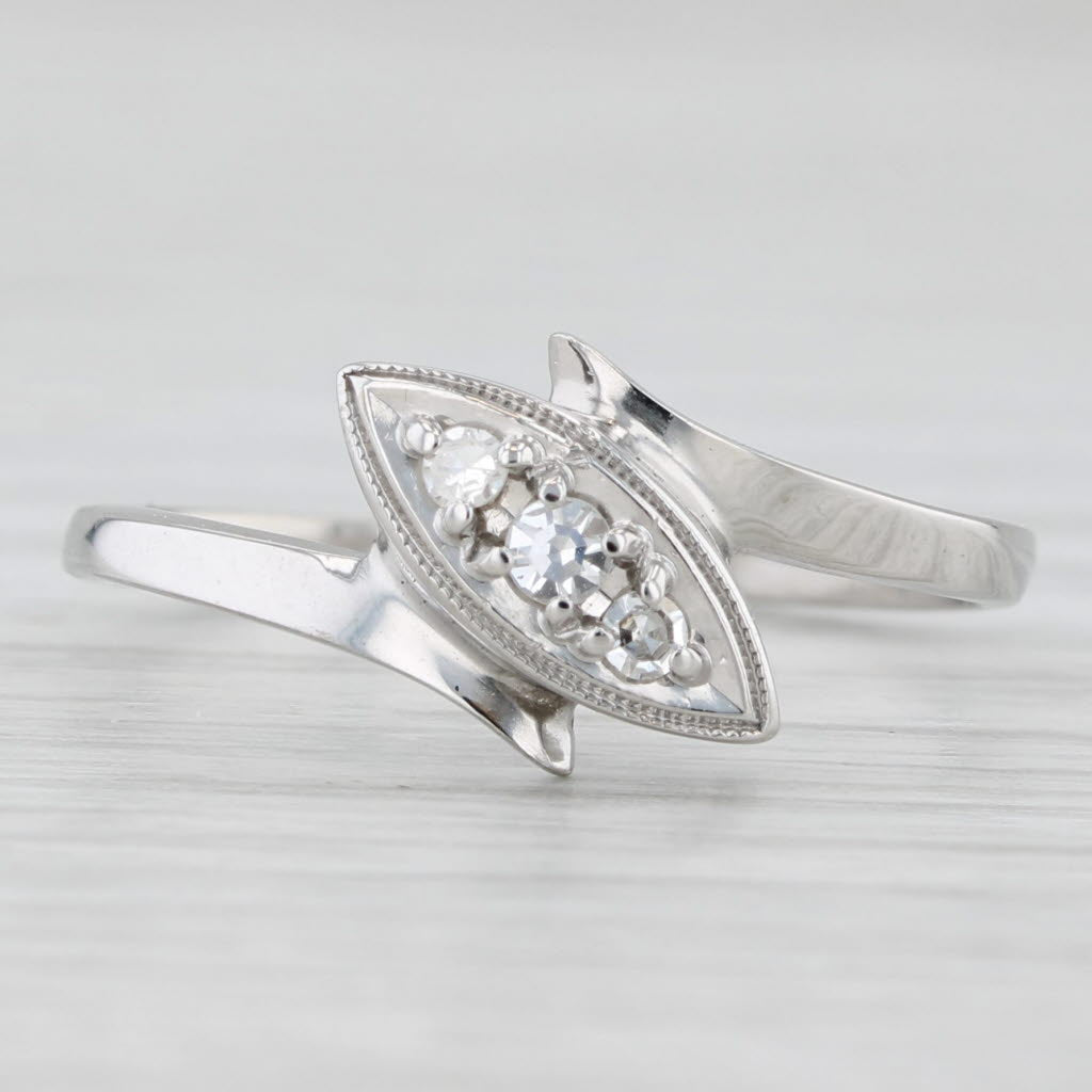 Light Gray Vintage Diamond Bypass Ring 14k White Gold Size 6.5 3-Stone