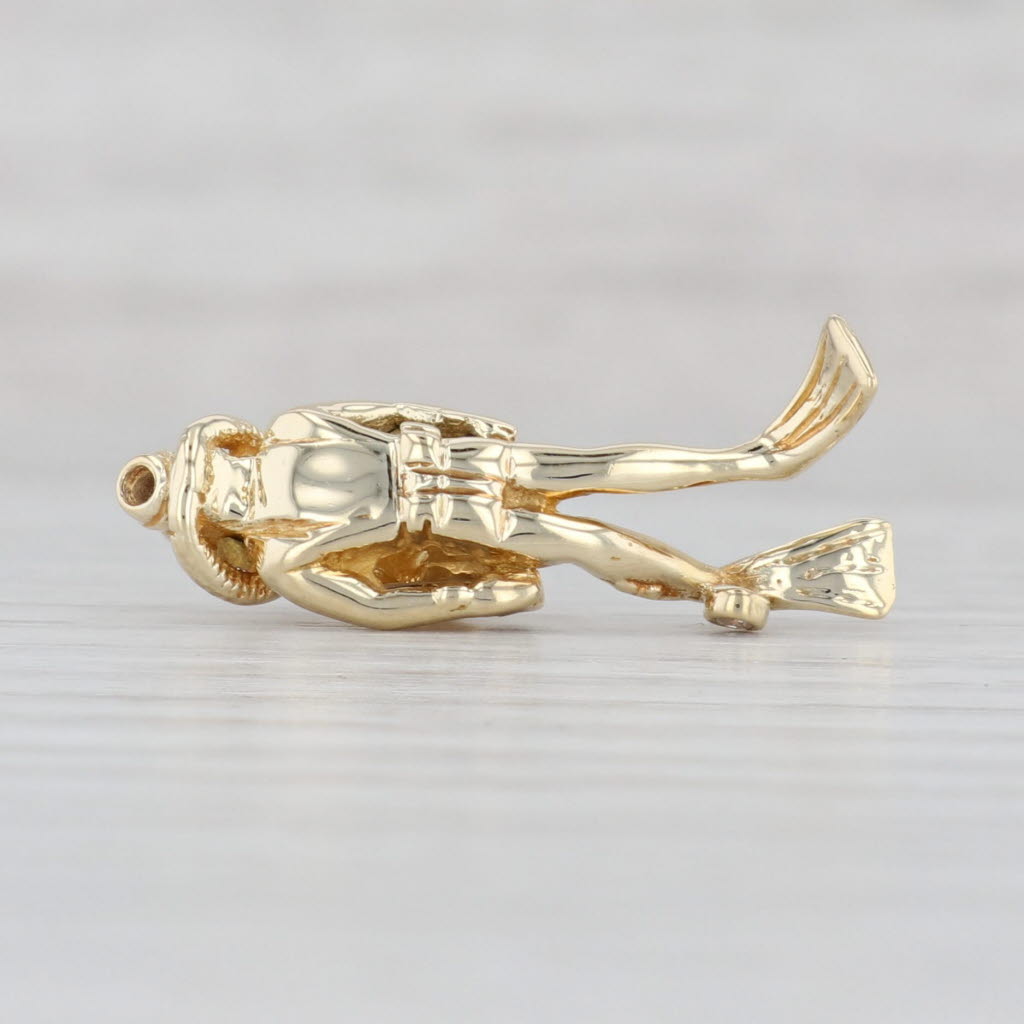 Light Gray Scuba Diver Charm 14k Yellow Gold Diamond Figural Nautical Jewelry Pendant