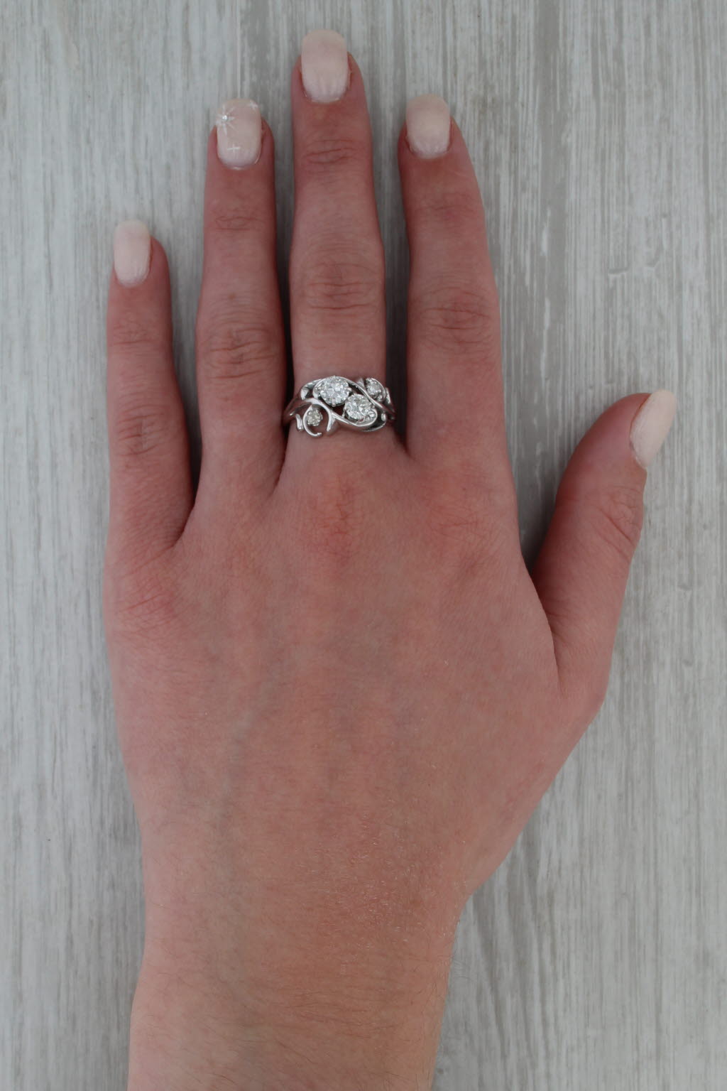 Vintage 0.86ctw Diamond Ring 14k White Gold Size 9 Anniversary