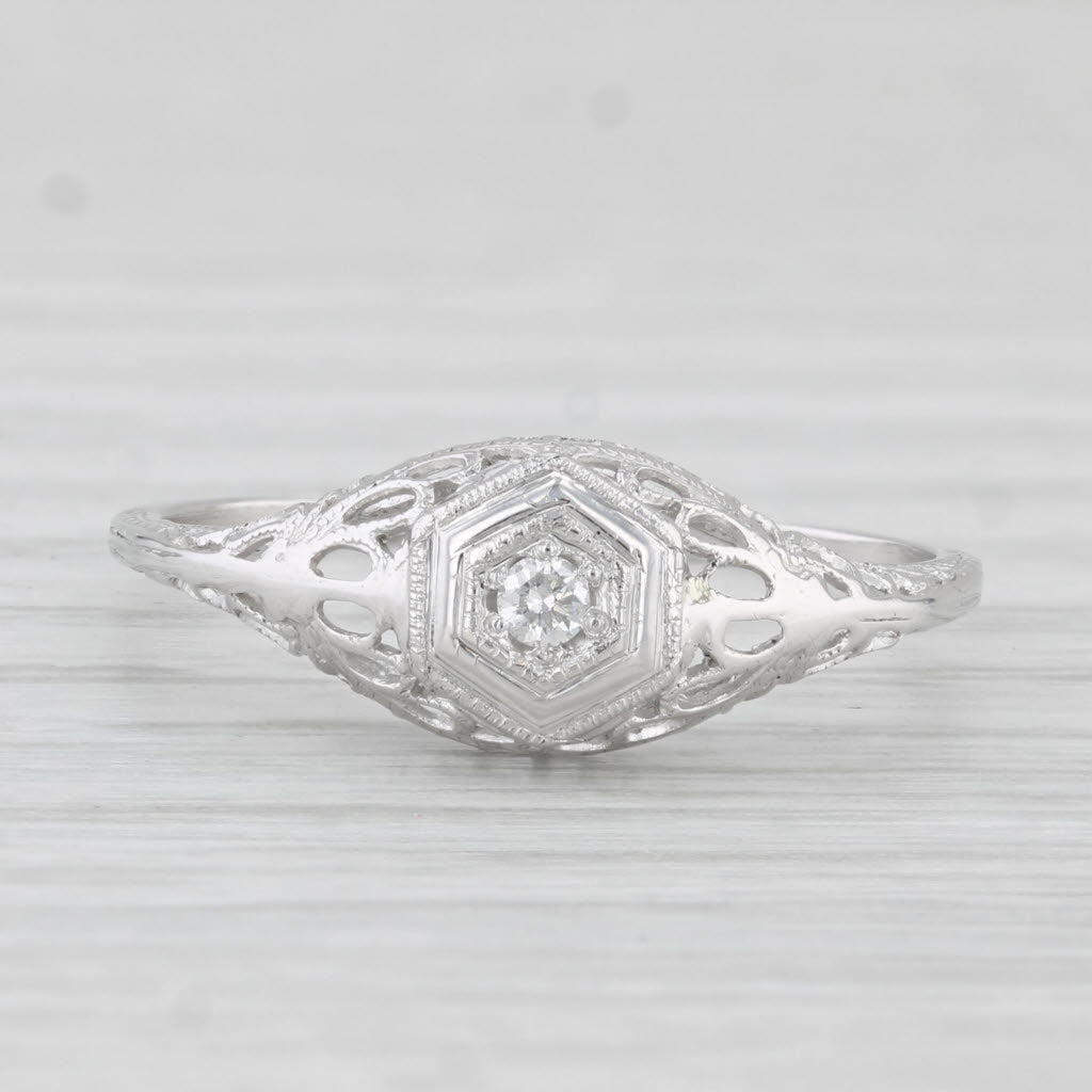 Light Gray Vintage Filigree Diamond Solitaire Ring 18k White Gold Size 8