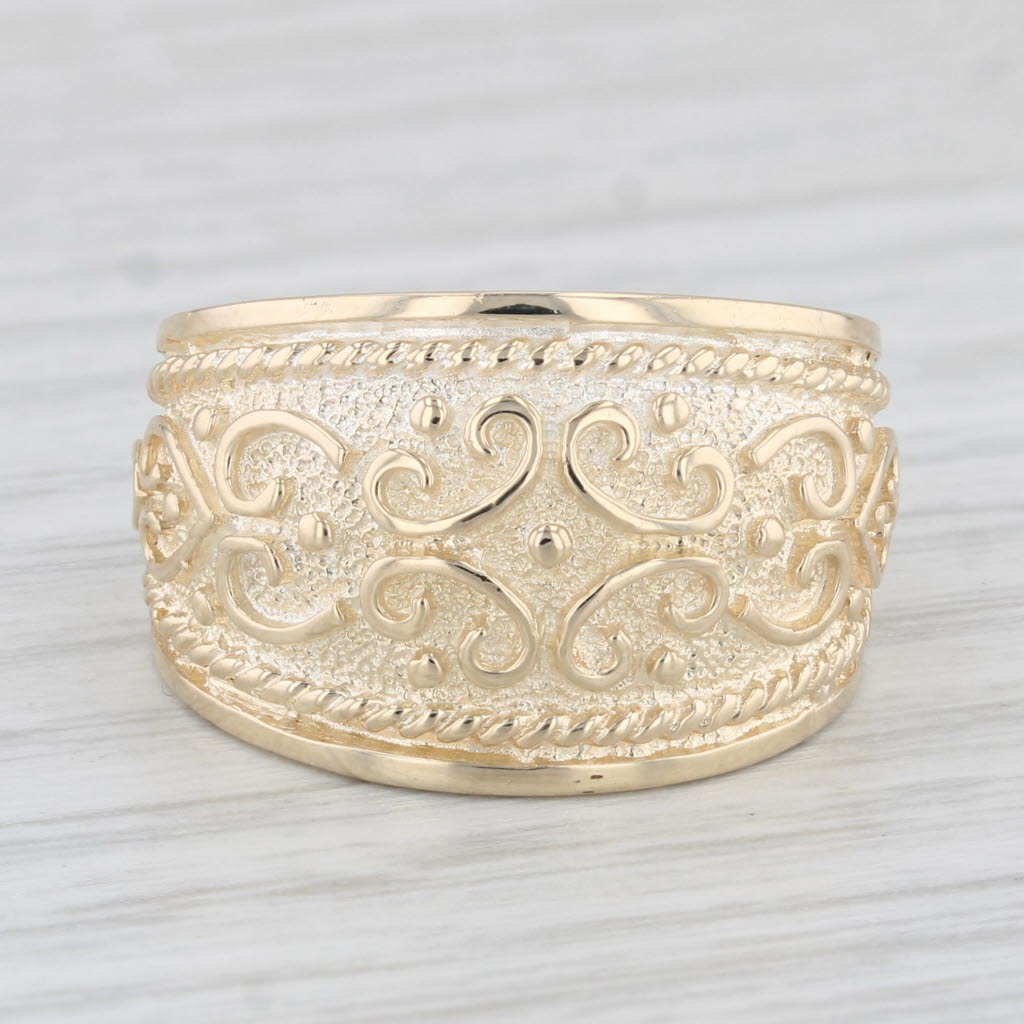 Light Gray Ornate Domed Ring 10k Yellow Gold Size 7.25 Statement Band