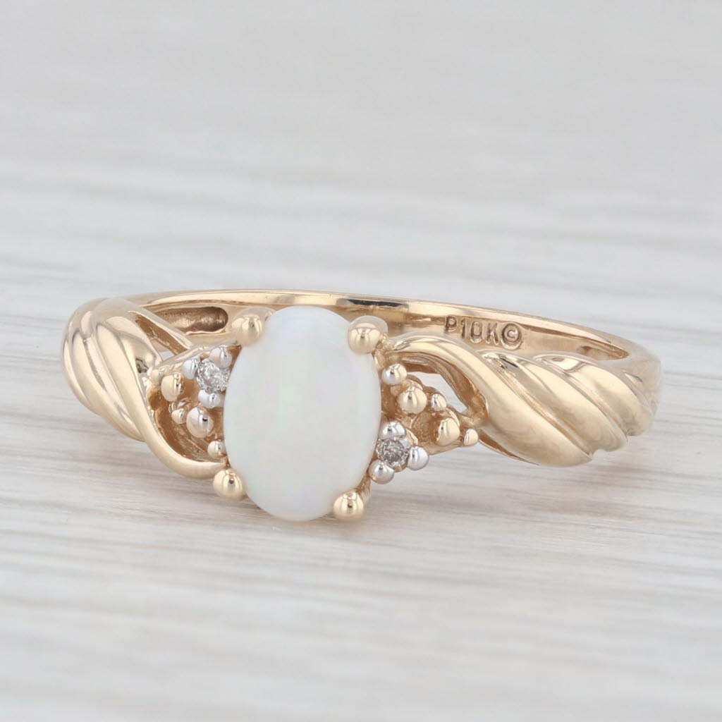 Light Gray Opal Oval Cabochon 10k Yellow Gold Ring Size 7