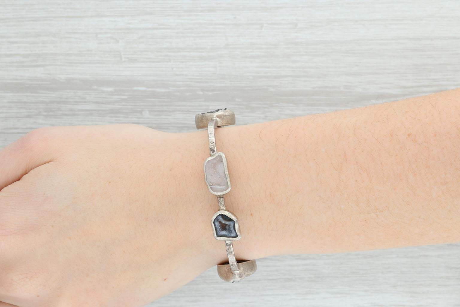 New Nina Wynn Druzy Amethyst Agate Geode Bangle Bracelet Sterling Silver