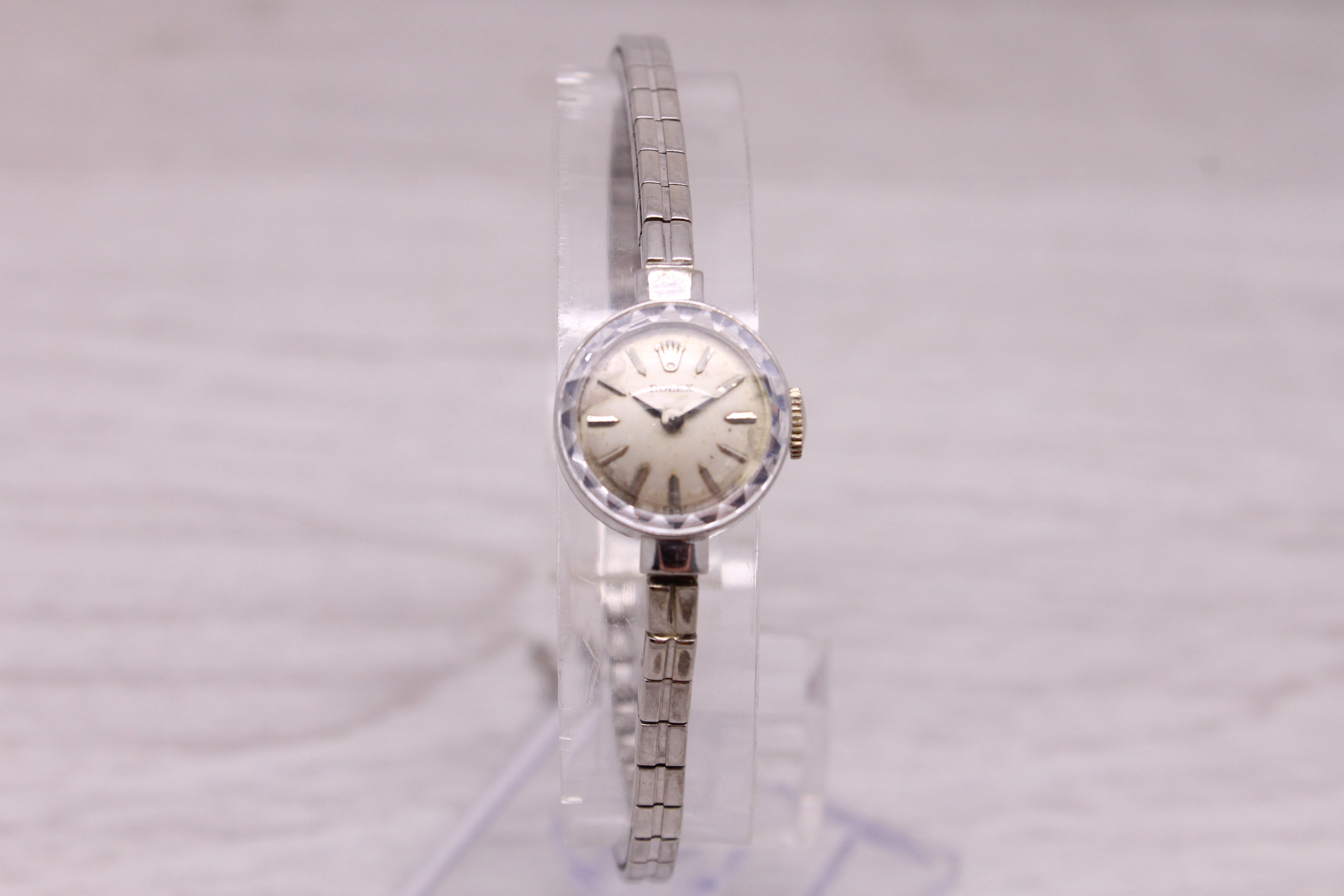 Gray Vintage 1950's Rolex 14k White Gold Ladies Dress Bracelet Watch c.1401 Serviced