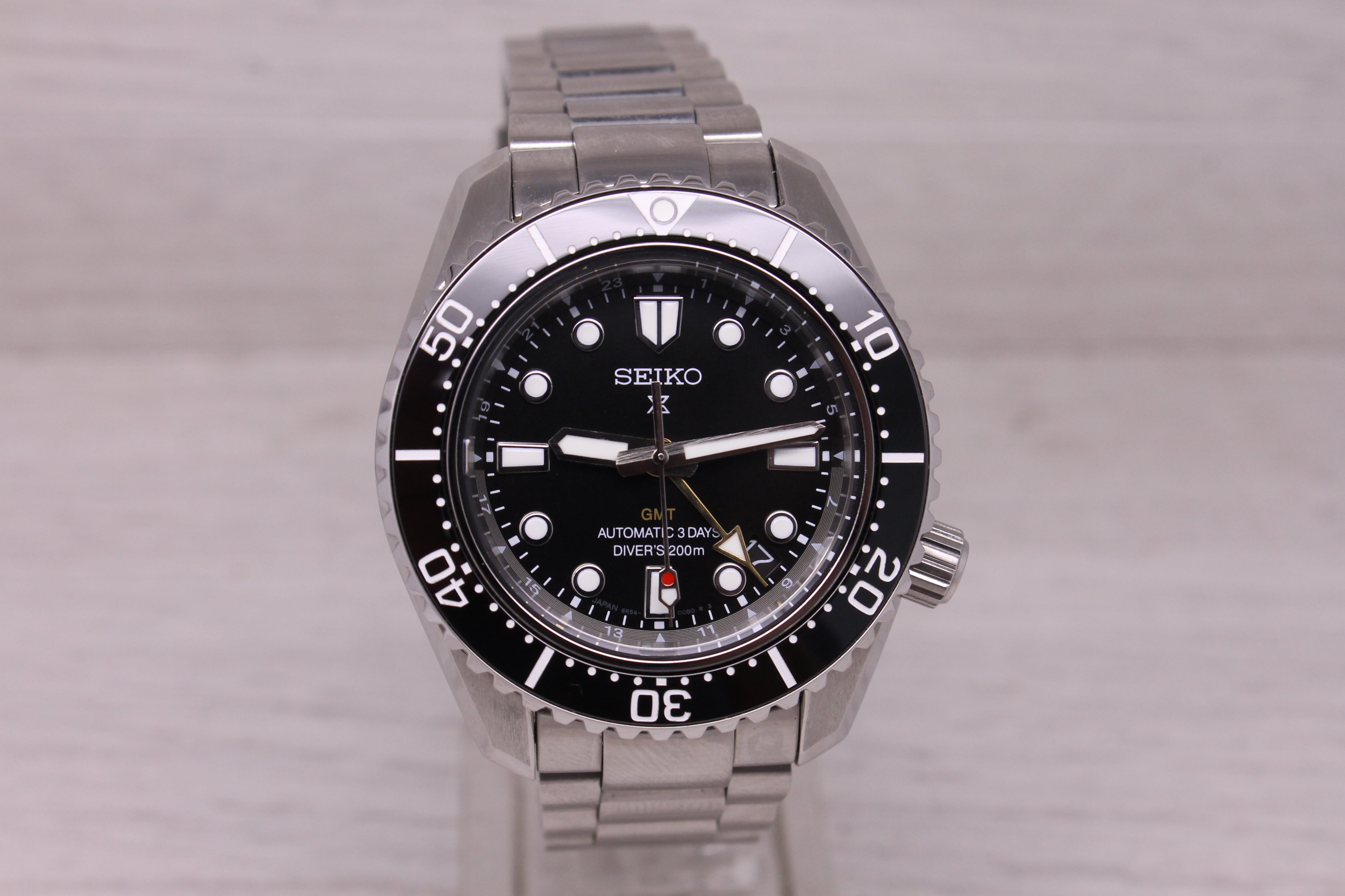 Seiko Prospex GMT SPB383J1 Mens 42mm Steel Automatic Diver Watch Bracelet & Box