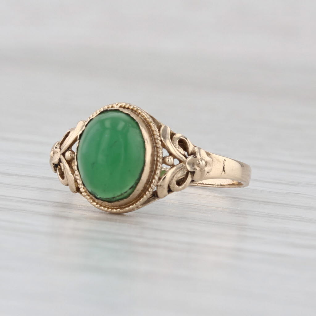 Vintage Green Glass Ring 10k Yellow Gold Size 6.75 Oval Cabochon Solitaire
