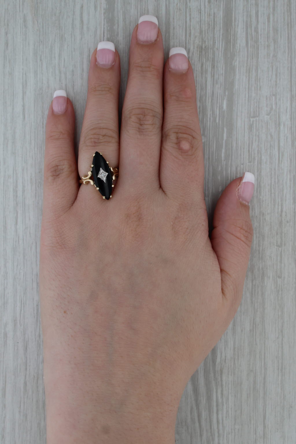 Vintage Marquise Onyx Diamond Ring 10k Yellow Gold Size 5.75