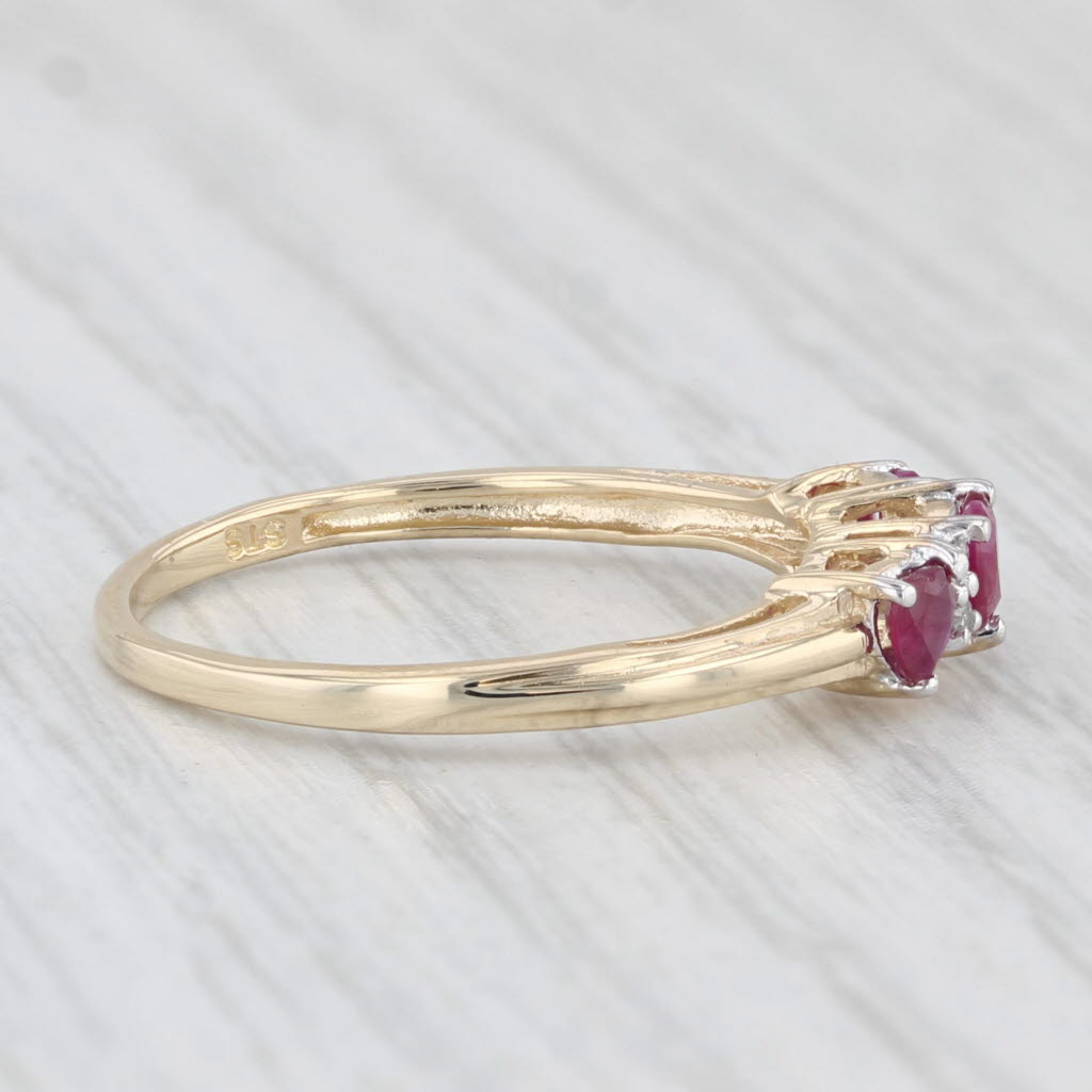 Light Gray 0.50ctw 3-Stone Heart Ruby Ring 10k Yellow Gold Size 7.25 Stackable