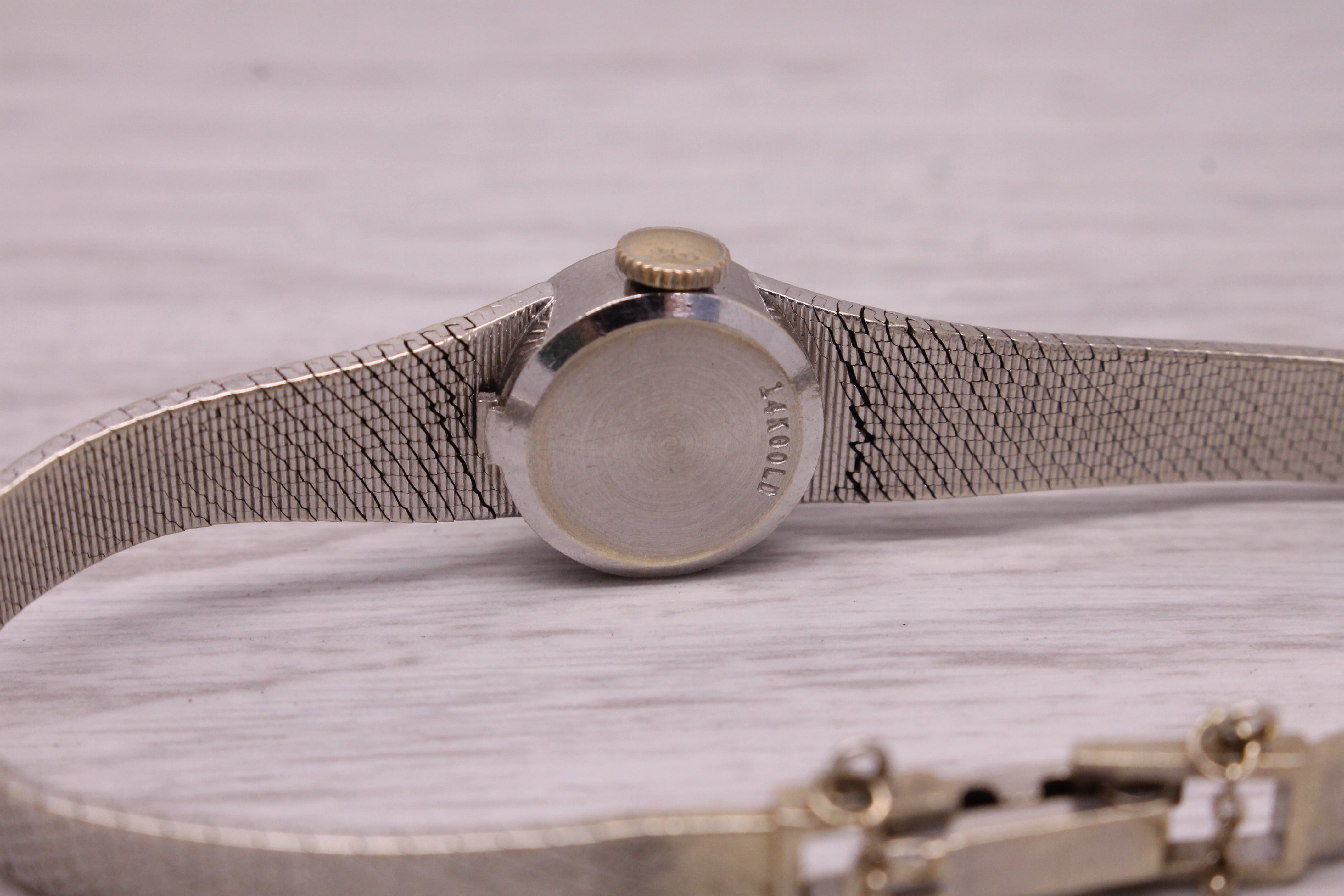 Gray Vintage c.1970 Omega 14k White Gold Ladies Cocktail Bracelet Watch - Serviced -