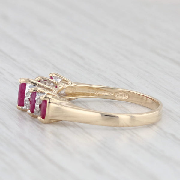 Light Gray 0.57ctw Tiered Ruby Diamond Ring 14k Yellow Gold Size 7