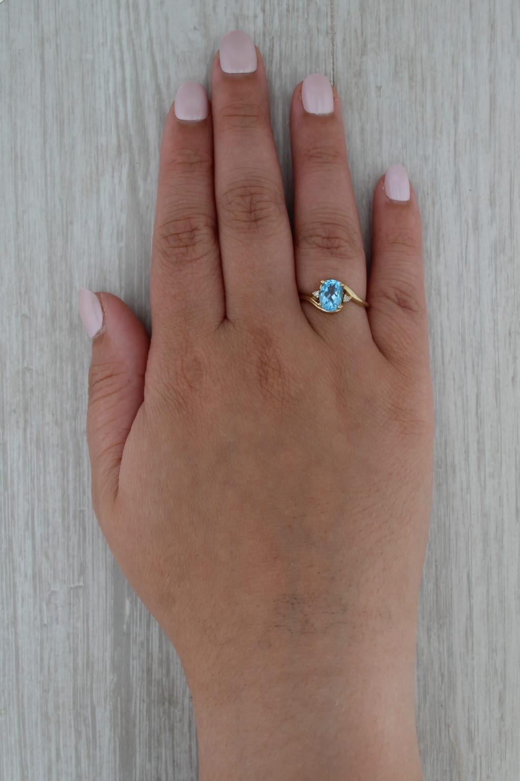 1.53ctw Oval Blue Topaz Diamond Bypass Ring 14k Yellow Gold Size 7.75