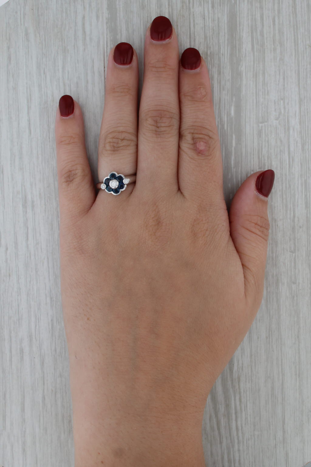 1ctw Blue Sapphire Diamond Flower Ring 14k White Gold Size 7