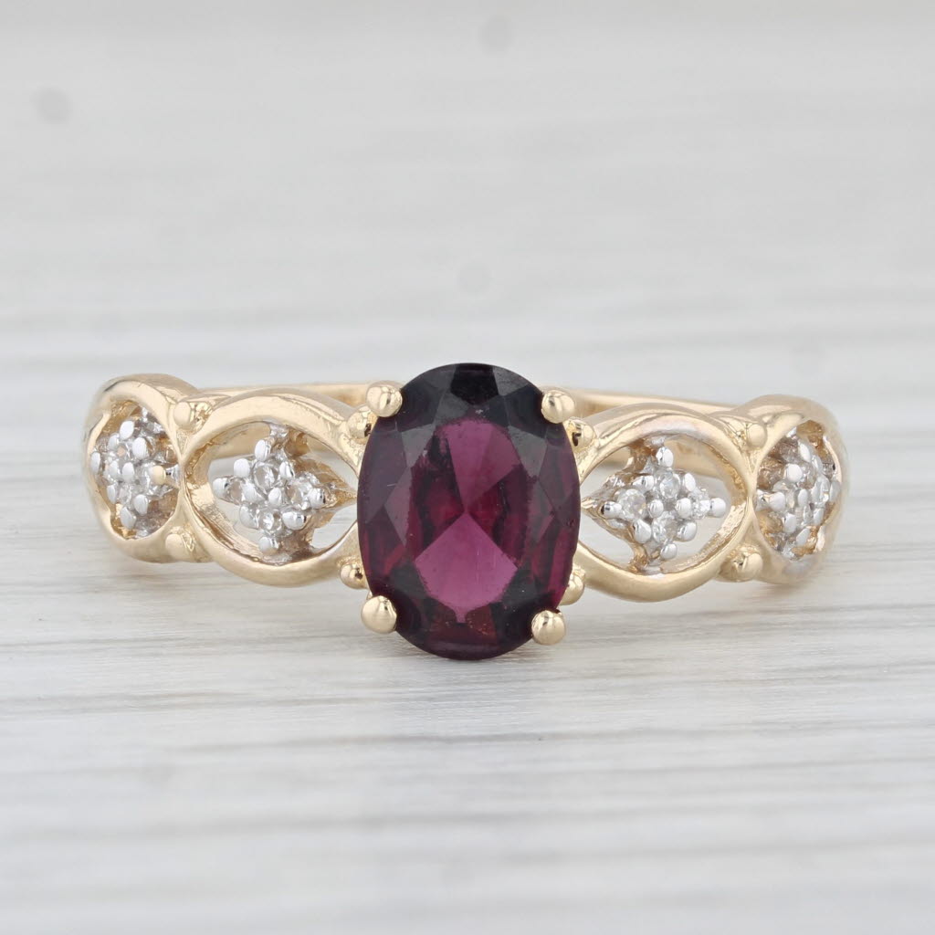 Light Gray 1.56ctw Oval Garnet Diamond Ring 14k Yellow Gold Size 8.25