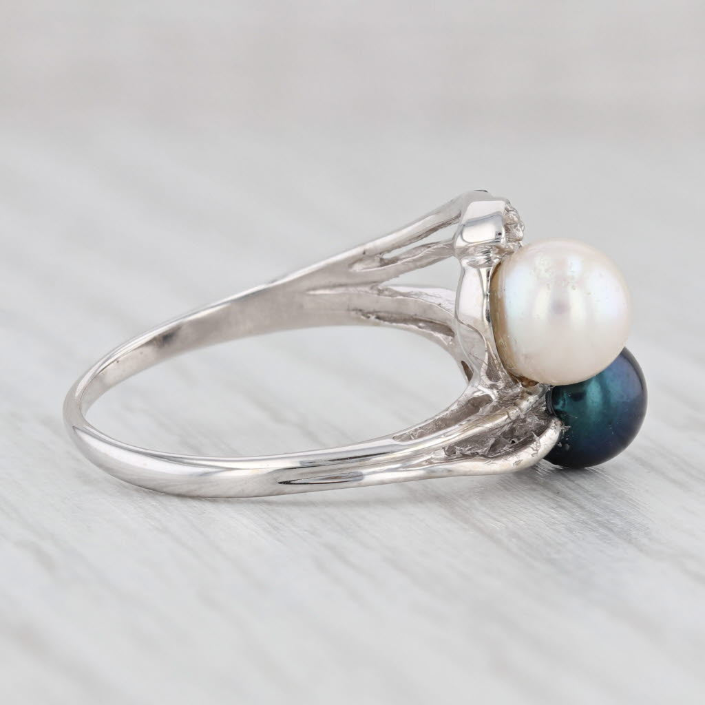 Light Gray Cultured Black White Pearl Bypass Ring 14k White Gold Size 7.5