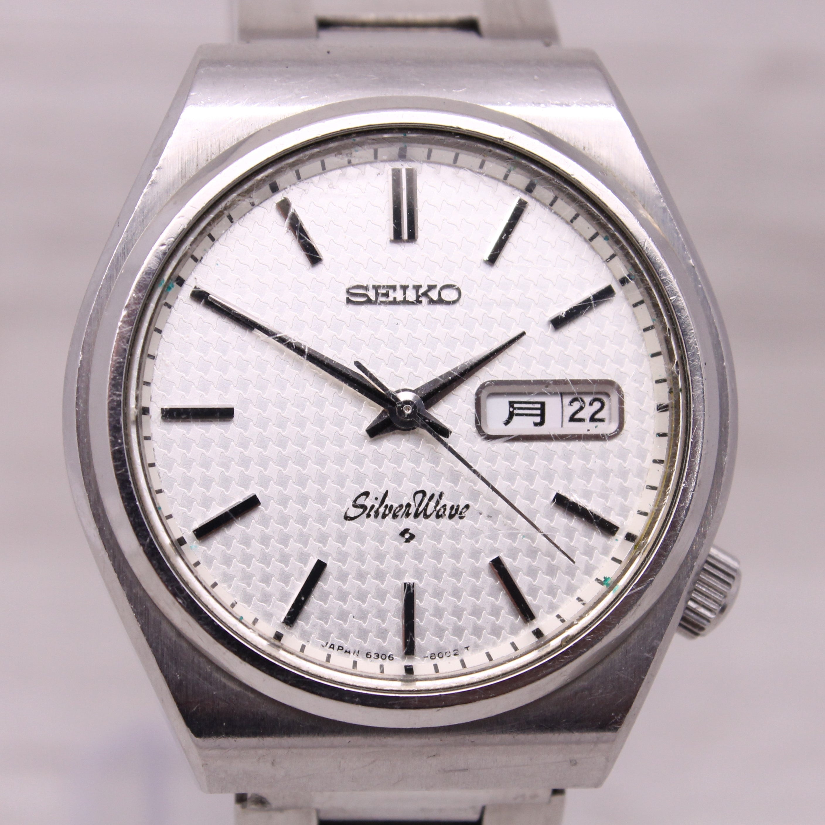 Gray Vintage 1978 Seiko Silverwave Mens 38mm Steel Automatic Watch 6306-8010 JDM