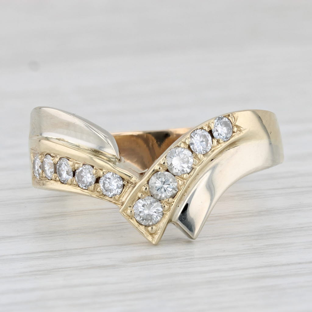 Light Gray 0.60ctw Diamond Contoured V Ring 14k Yellow Gold Size 12.75 Guard