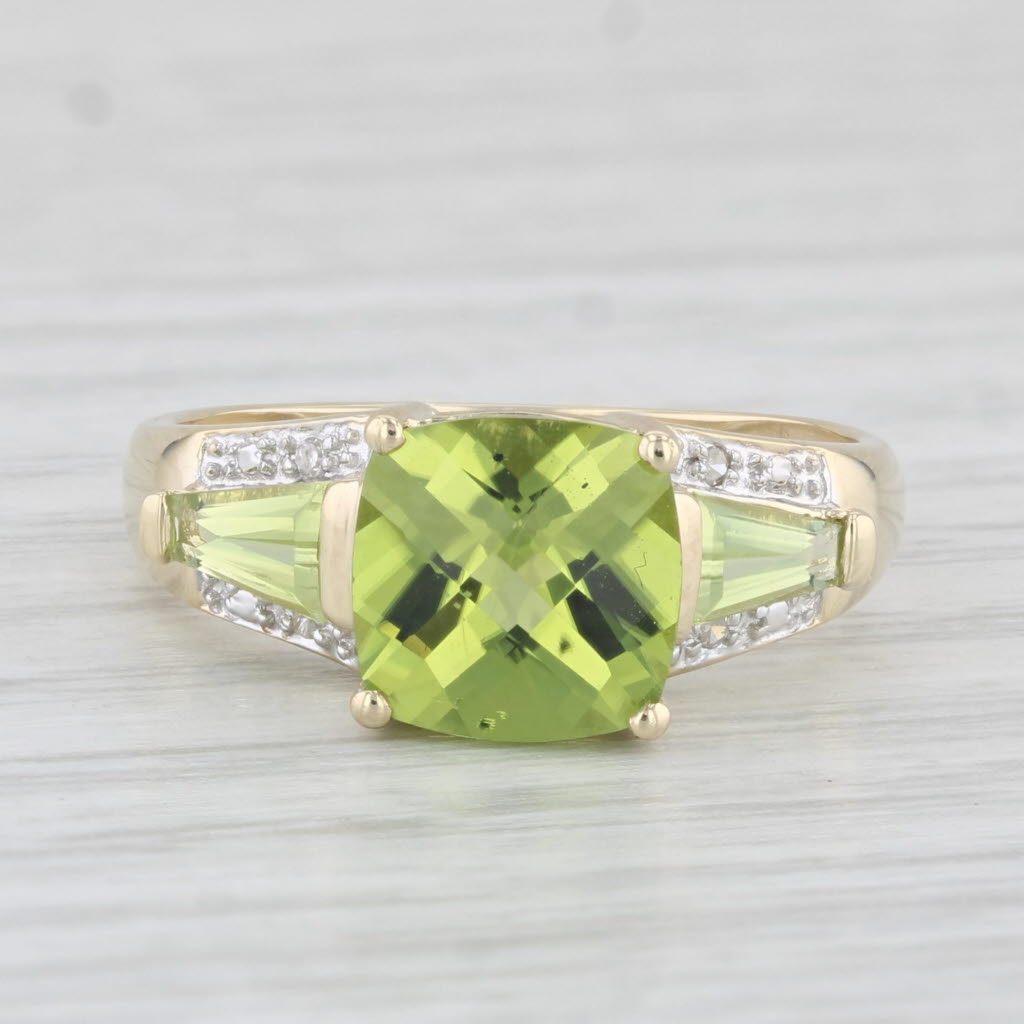 Light Gray 3.13ctw Cushion Green Peridot Diamond Ring 10k Yellow Gold Size 7.25