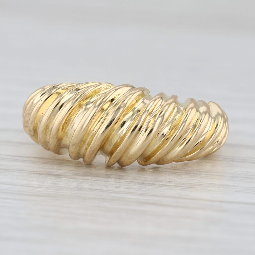 Domed Scalloped Croissant Ring 18k Yellow Gold Size 5 Stackable