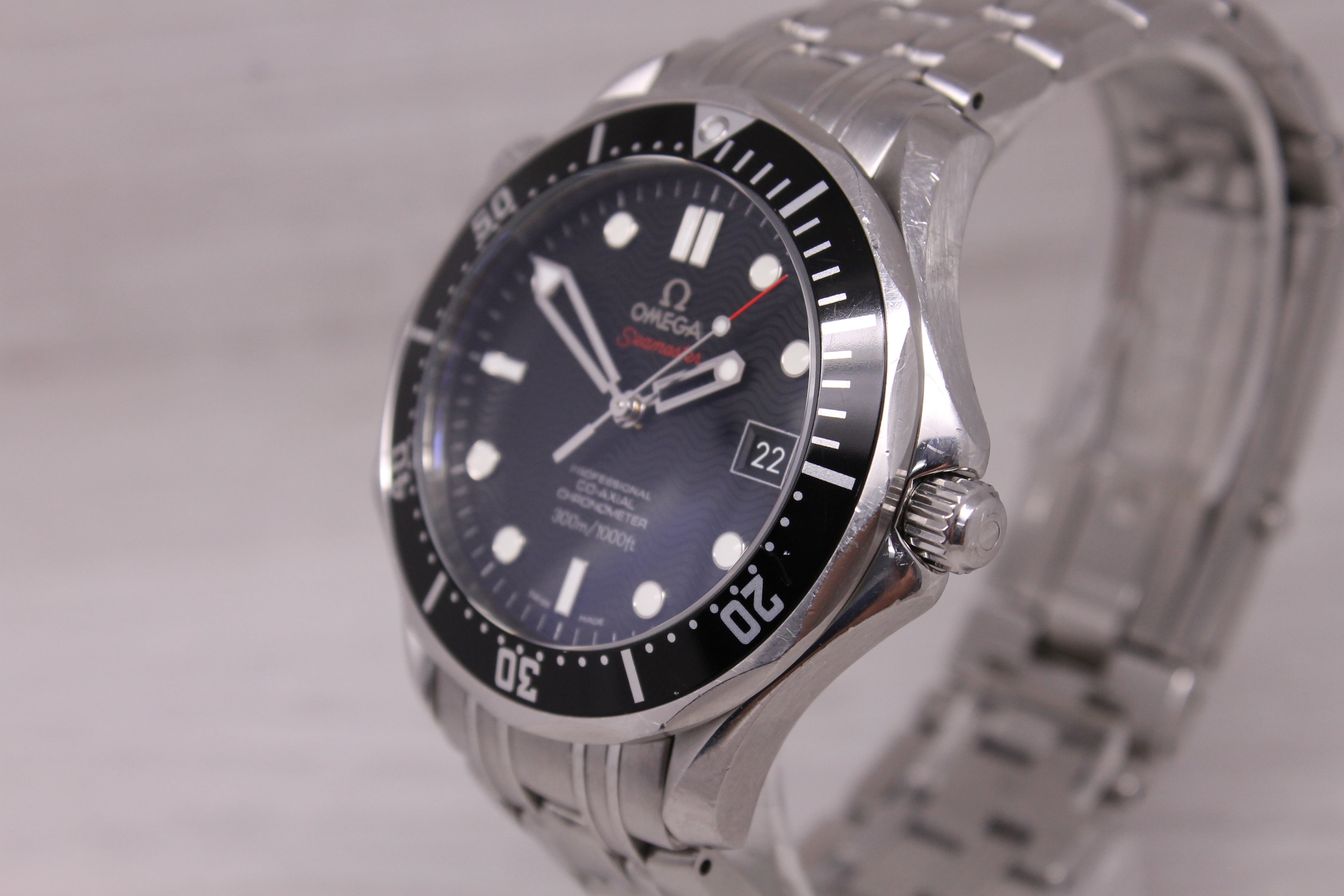 Omega Seamaster Professional 300m 41mm Steel Automatic Divers Watch w Box Cards