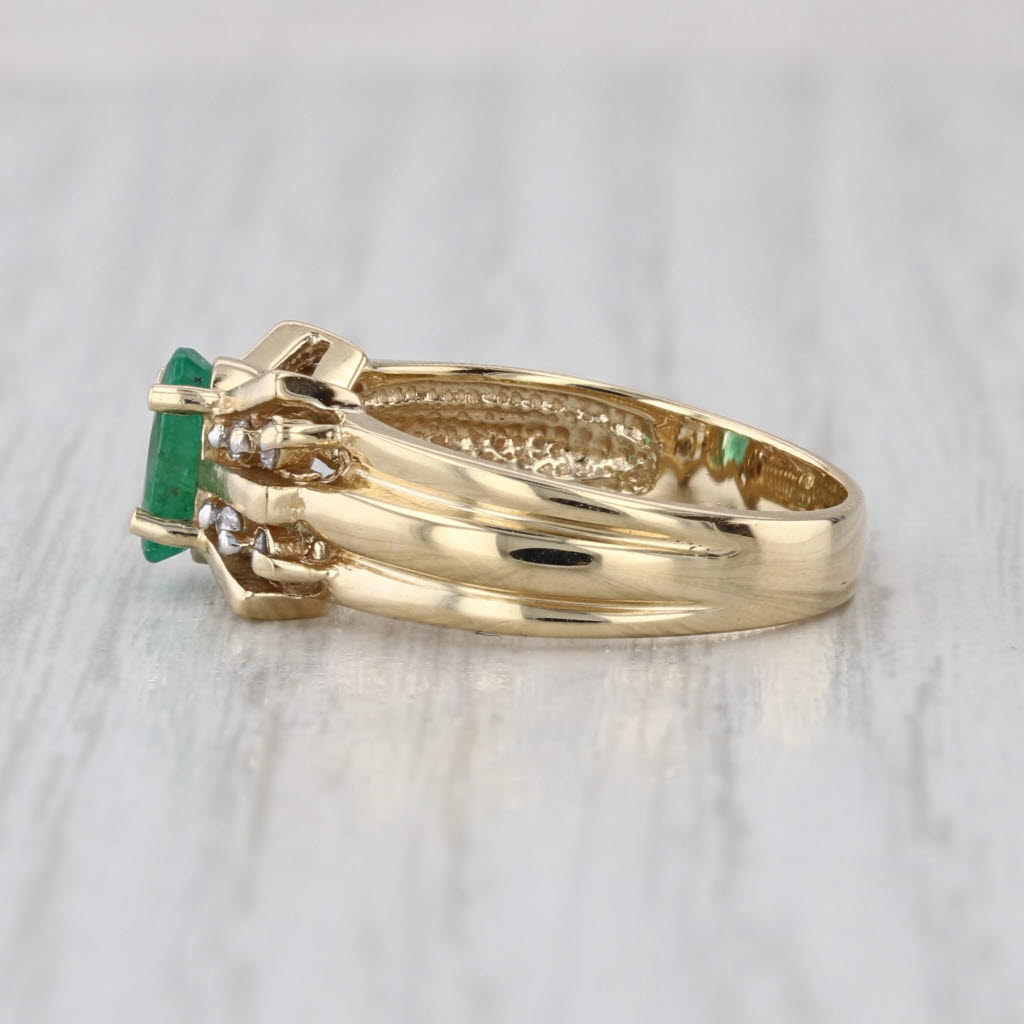 0.77ctw Oval Emerald Diamond Ring 14k Yellow Gold Size 6