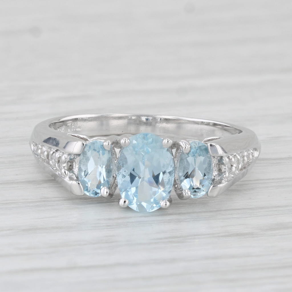 Light Gray 1.21ctw Oval Aquamarine Diamond Ring 10k White Gold Size 7.25 3-Stone